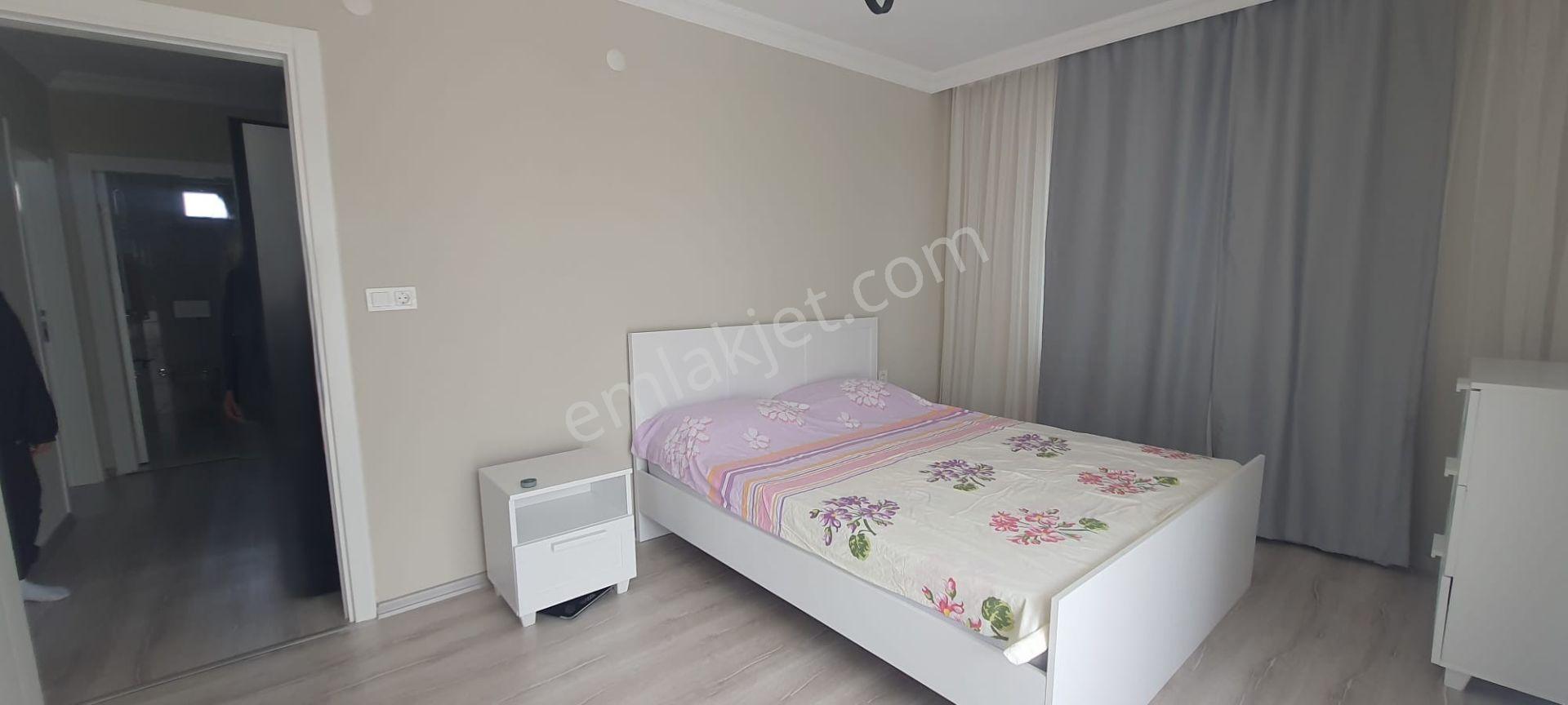 Tekirdağ Yeniçiftlik De Yaz Kış Oturmaya Uygun Müstakil Villa - Görsel 16