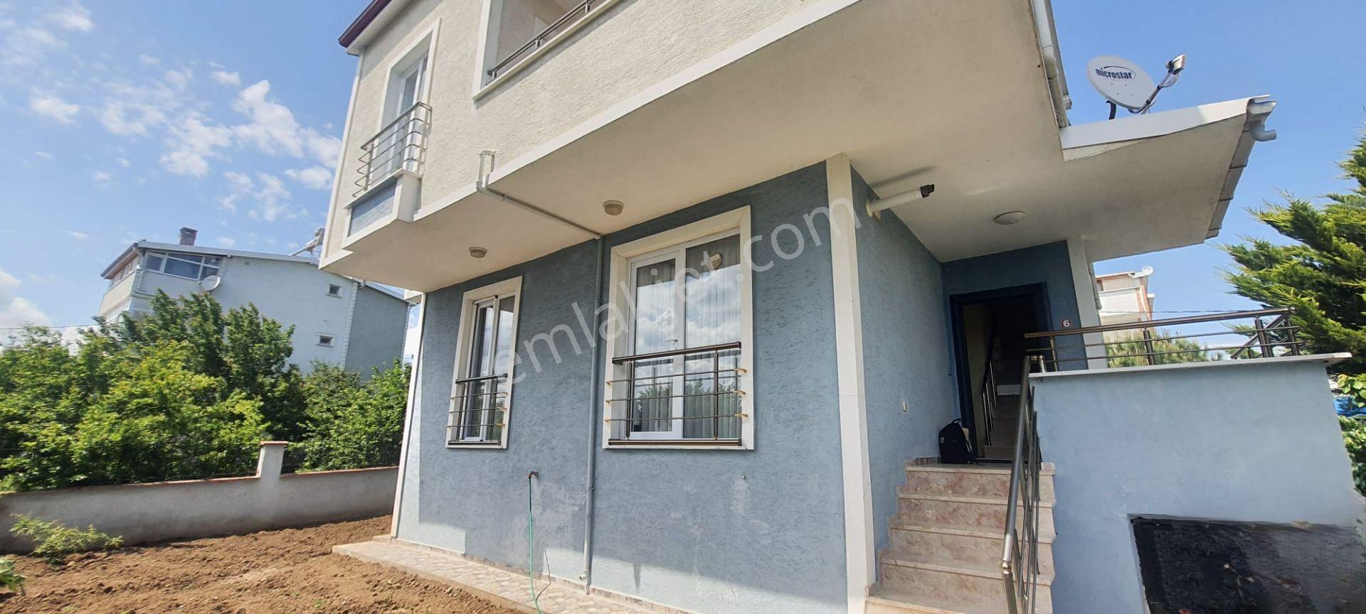 Tekirdağ Yeniçiftlik De Yaz Kış Oturmaya Uygun Müstakil Villa - Görsel 2