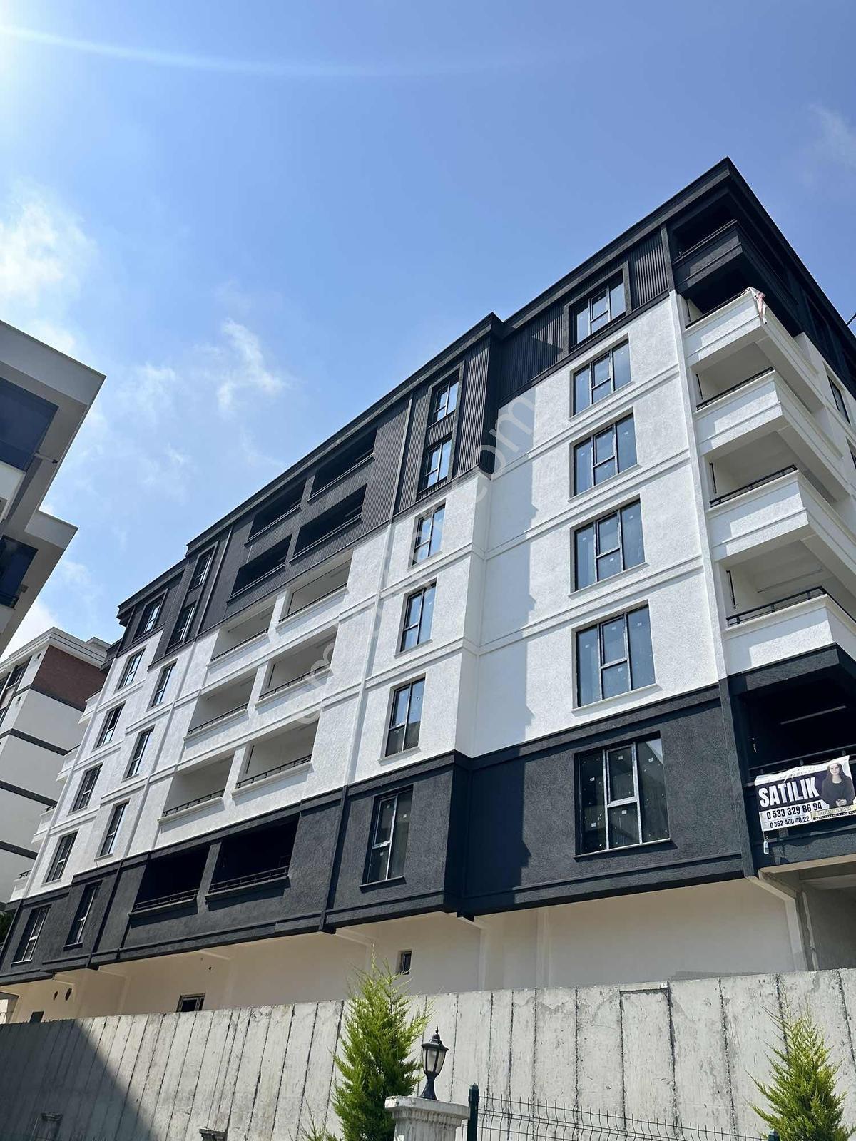 Karadeniz Emlak'tan Lüks 1+1 Satılık Daire