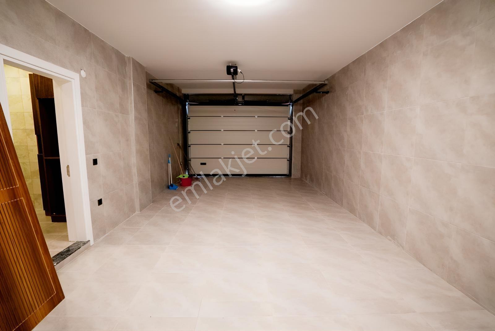 Kuşadası Değirmendere'de Asansörlü-k.otoparklı-özel Havuz Villa - Görsel 27