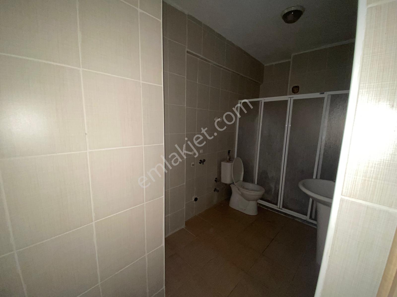 Reşatbey Mah. Belediye Konutlarında Kiralık 3+1 Daire - Görsel 19