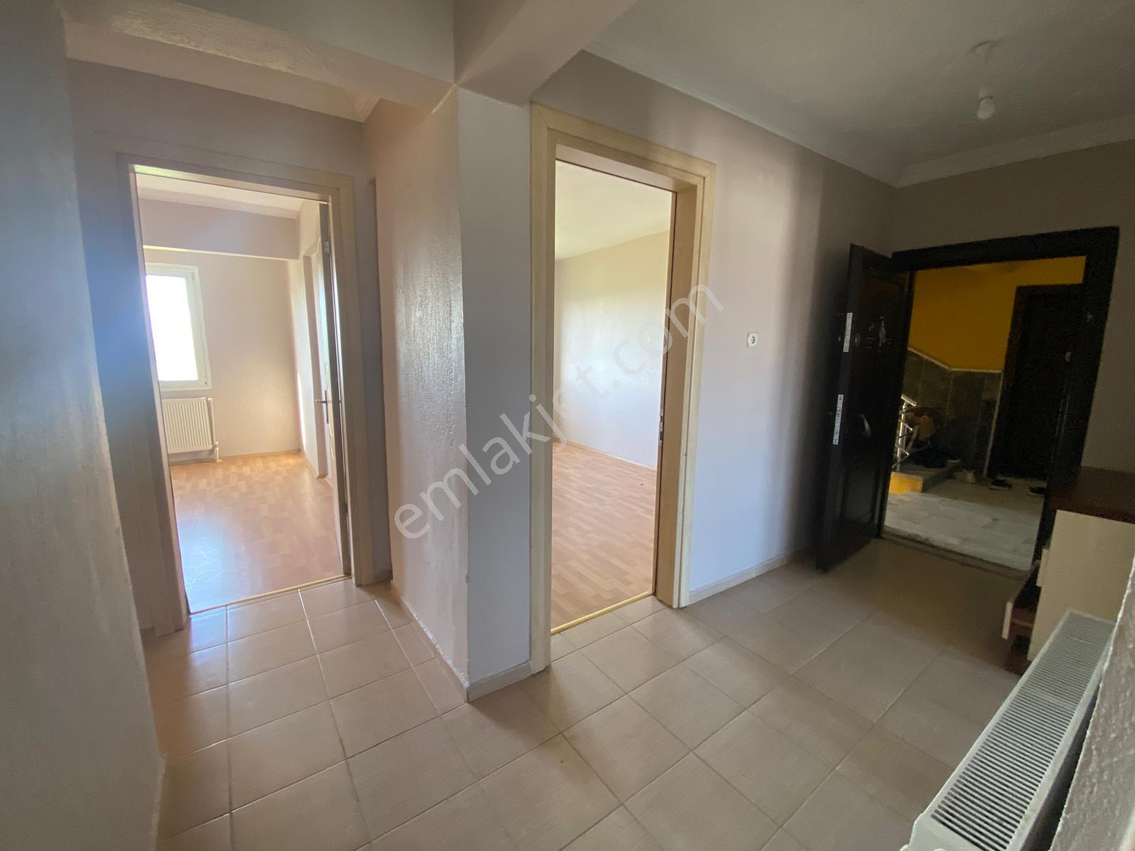 Reşatbey Mah. Belediye Konutlarında Kiralık 3+1 Daire - Görsel 26