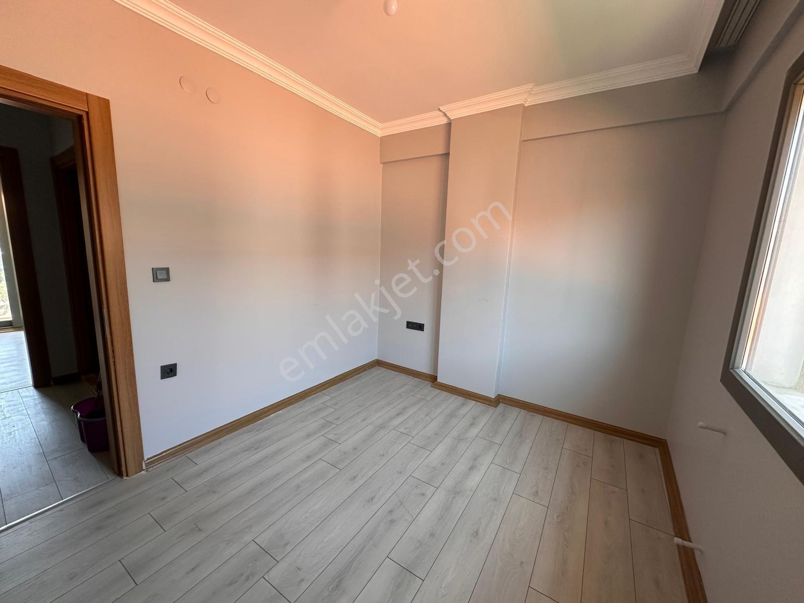 Foça Kazım Dirik Mah. Kiralık Havuzlu 2+1 Villa - Görsel 5