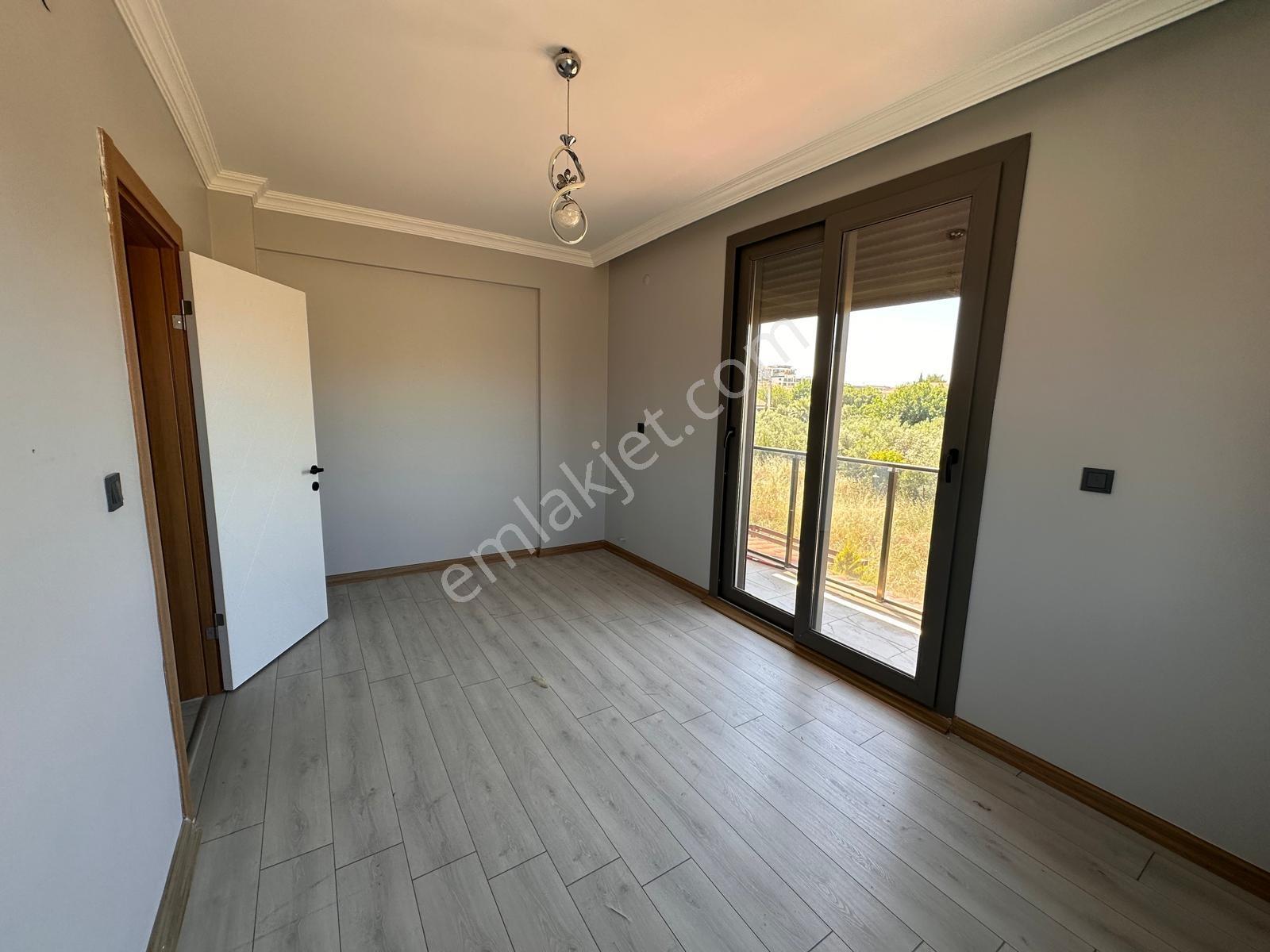 Foça Kazım Dirik Mah. Kiralık Havuzlu 2+1 Villa - Görsel 23