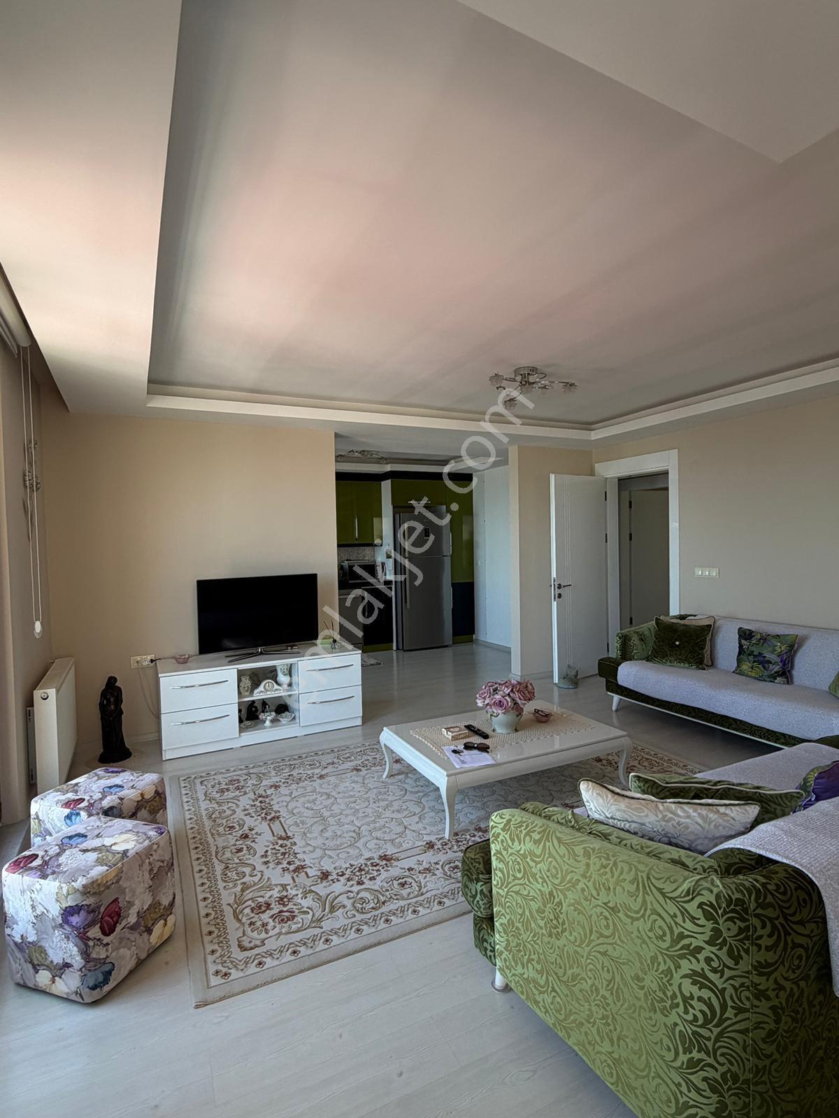 Güzelyalı Mahallesinde Deniz Manzaralı Daire - Görsel 7