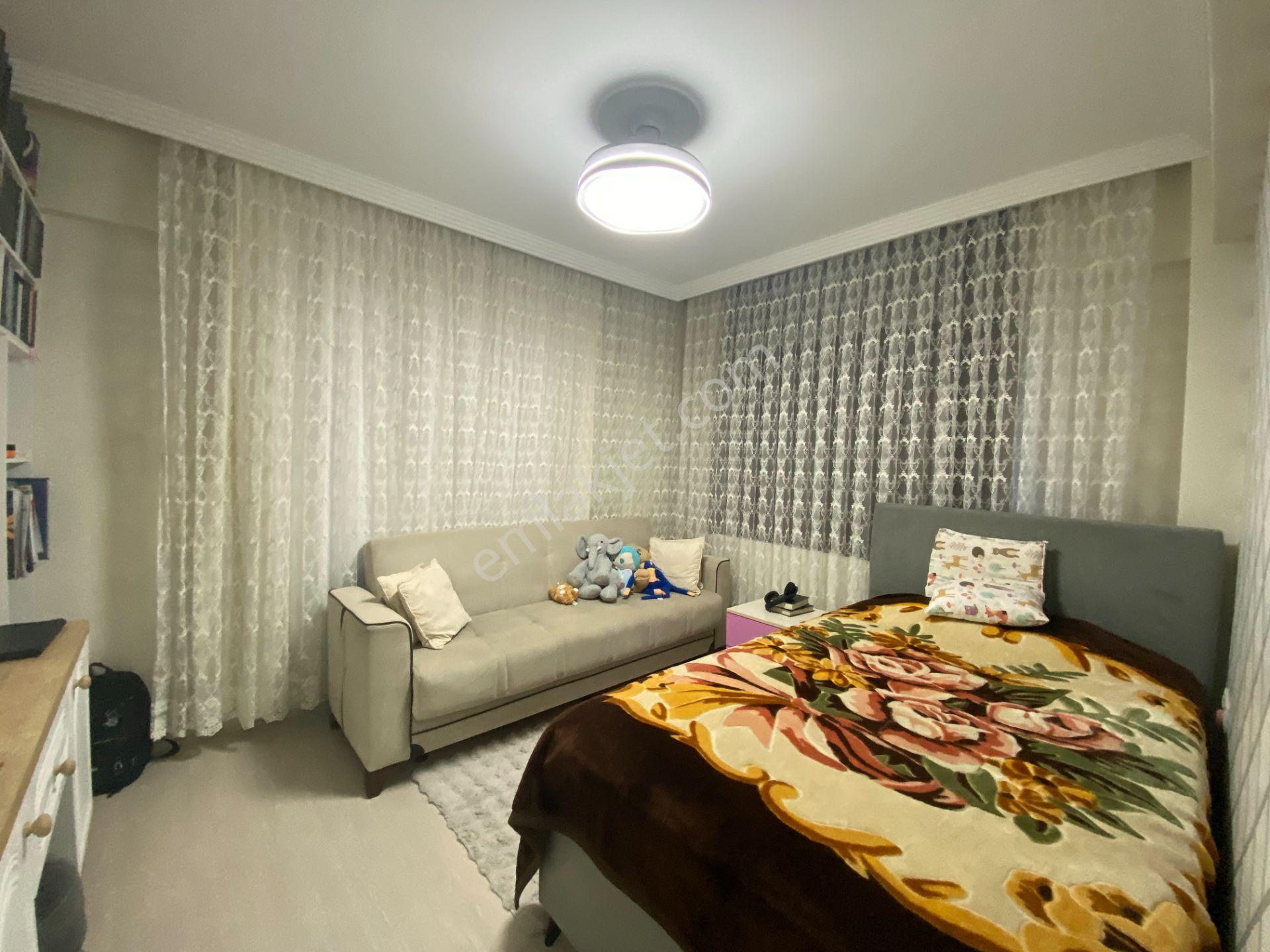 Çiğli İnönü'de Site İçinde Satılık 130m2 Ferah 3+1 Daire - Görsel 12