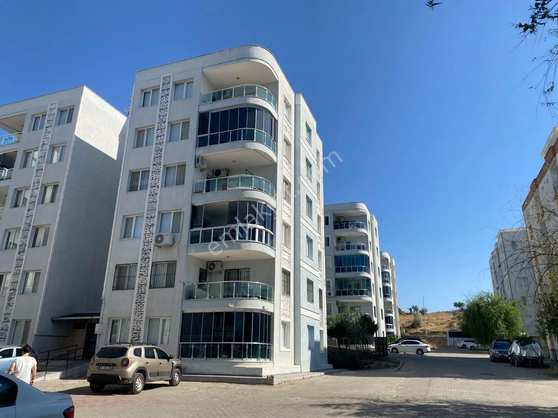 Çiğli İnönü'de Site İçinde Satılık 130m2 Ferah 3+1 Daire - Görsel 4
