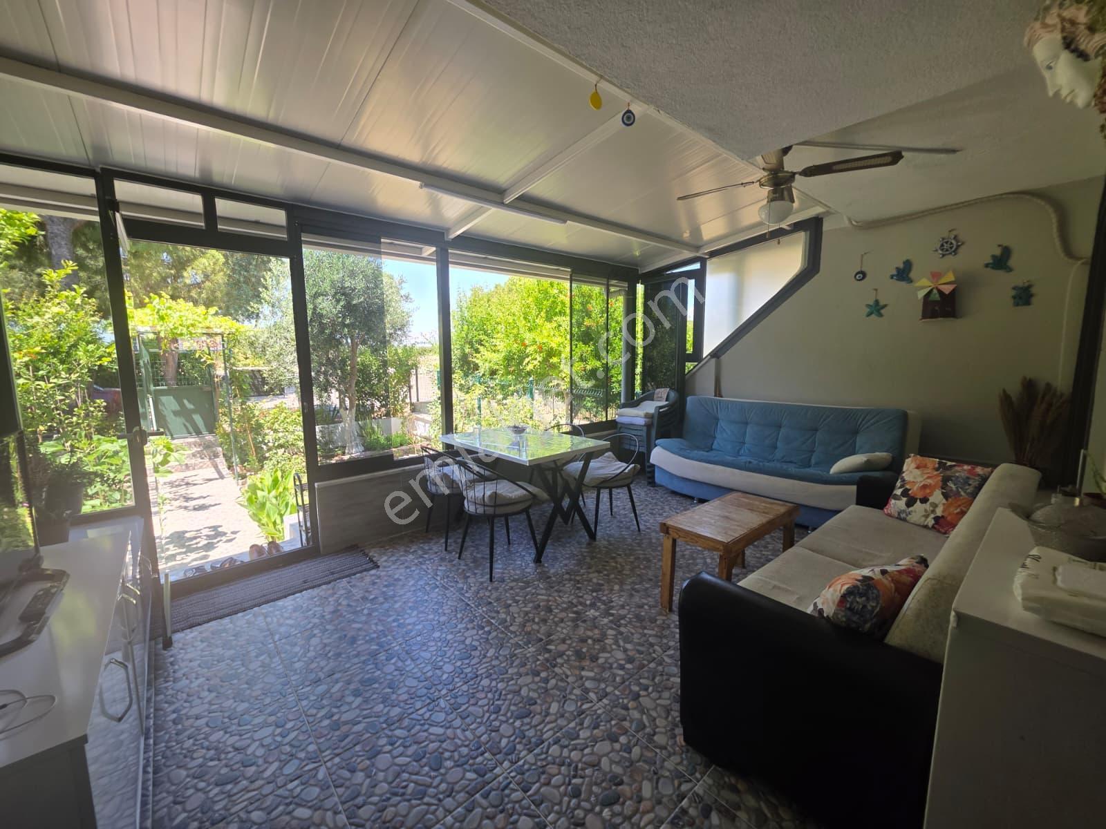 Denize Yürüme Mesafesinde Müstakil Bahçeli Villa - Görsel 14