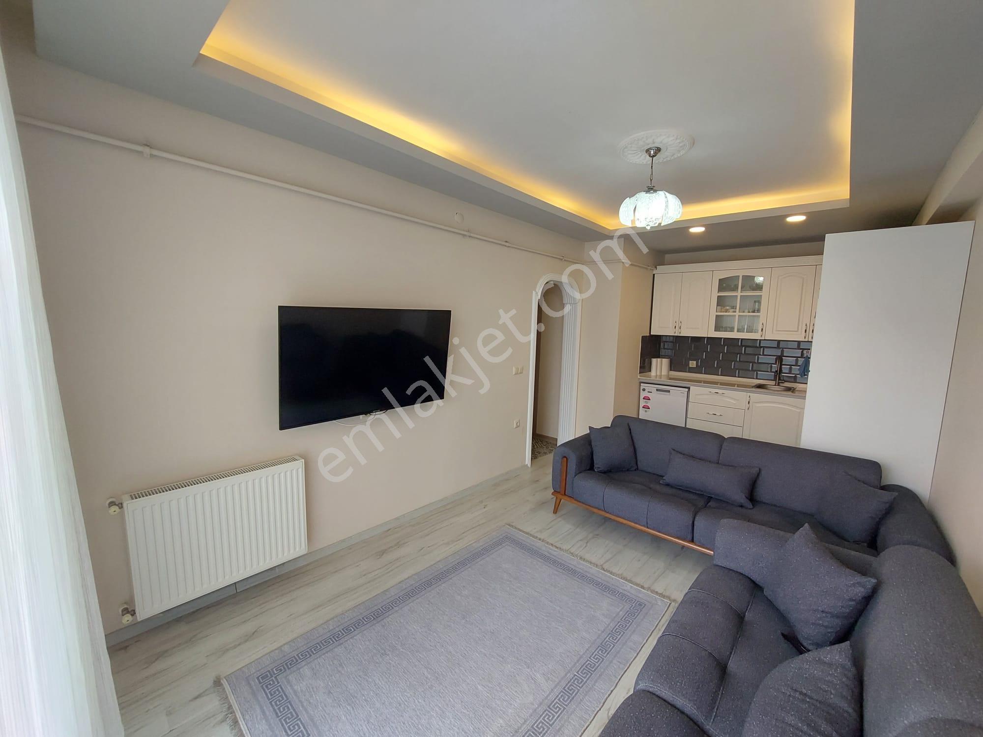 Çamlık Sitesinde Full Eşyalı Kombili 2+1 Güney Cephe Satılık - Görsel 17