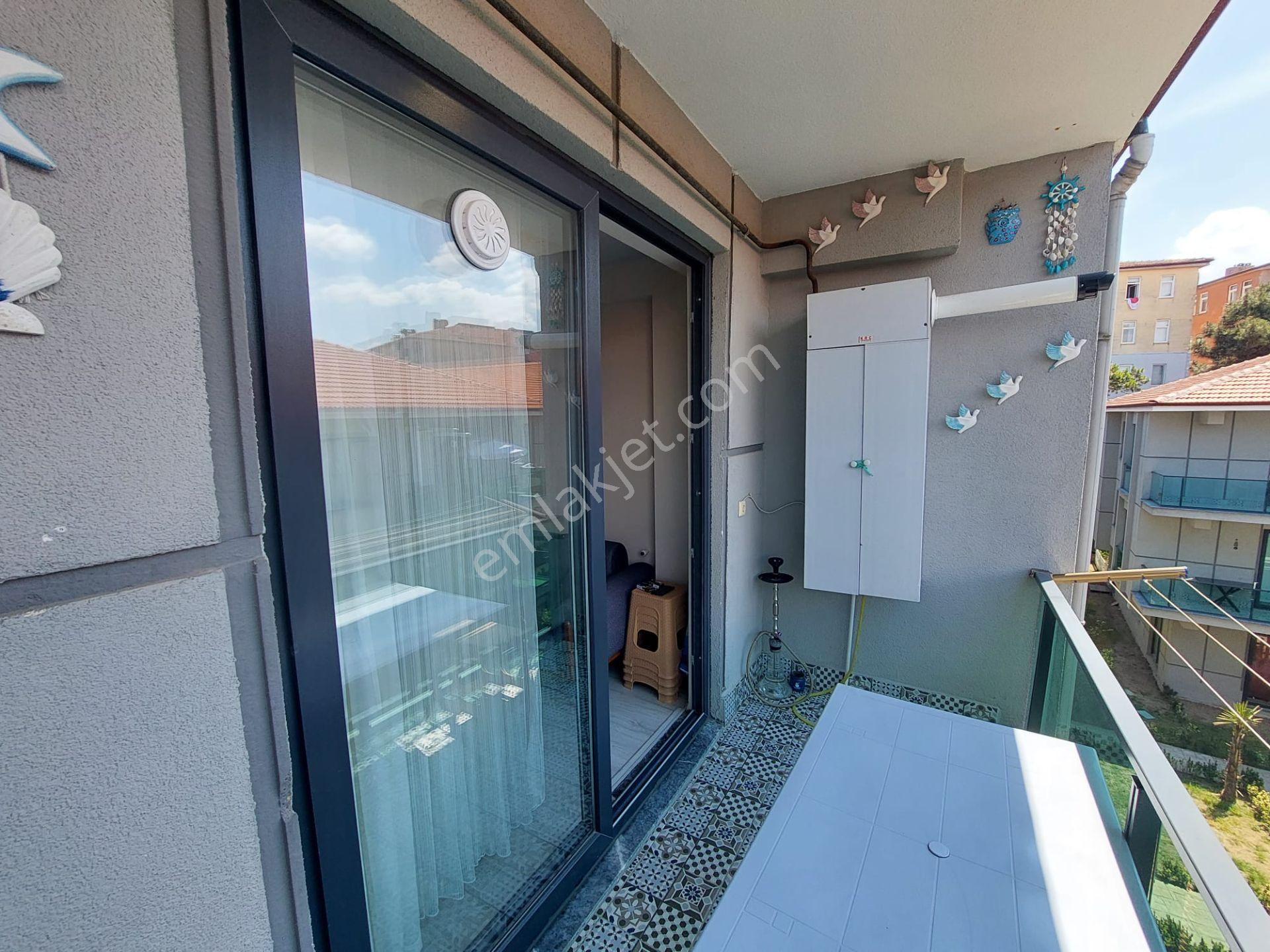 Çamlık Sitesinde Full Eşyalı Kombili 2+1 Güney Cephe Satılık - Görsel 31