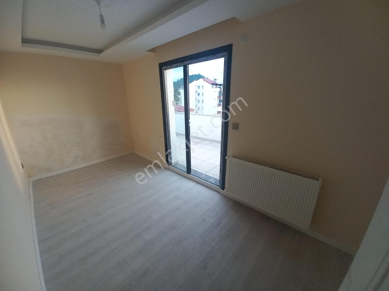 Trabzon Arsin Yalı Mah Kiralık 1+1 Daire - Görsel 4