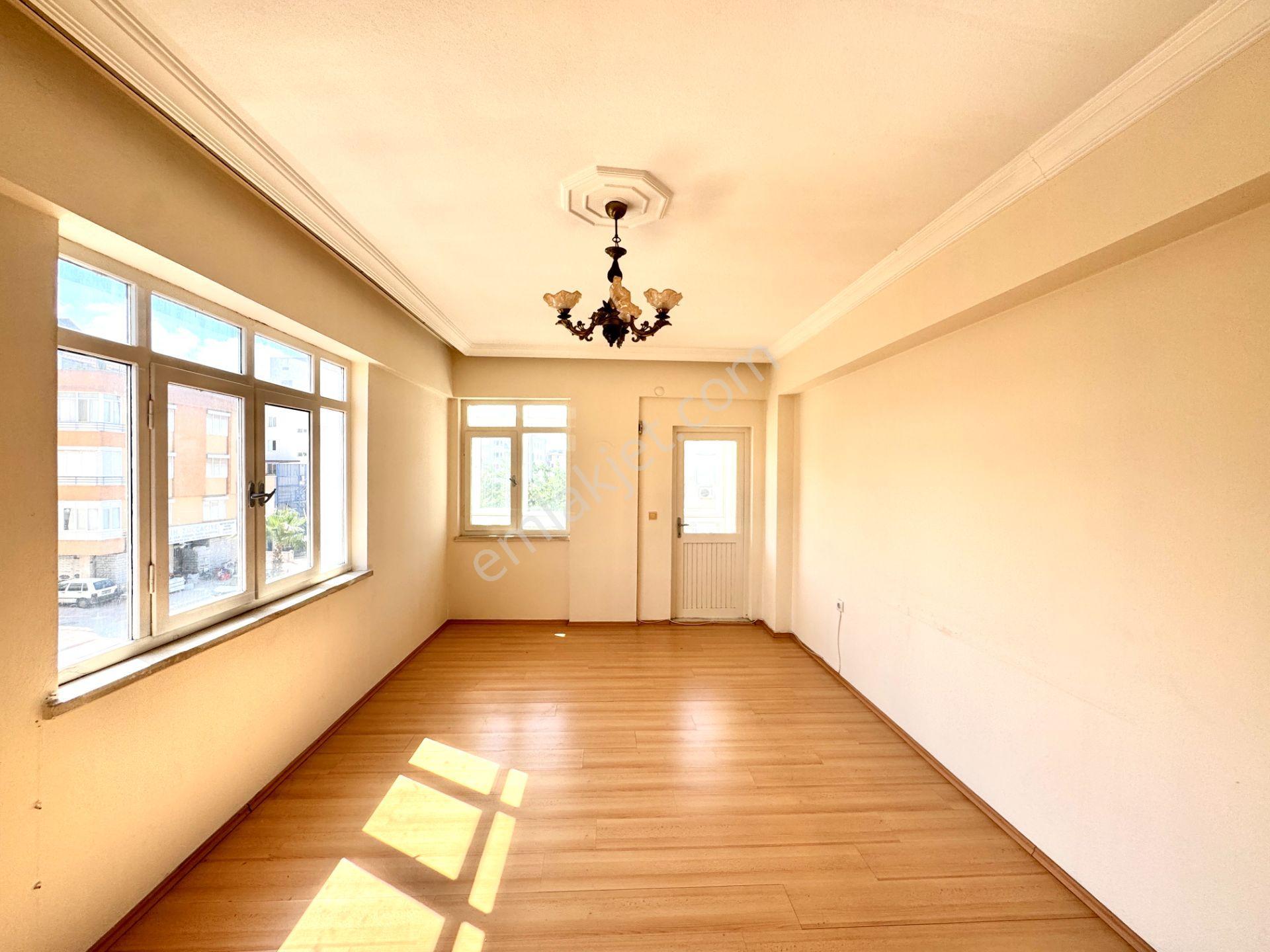Dutlubahçe Nüfus Md. Yakını Arakat 3+1 Kiralık Daire - Görsel 7