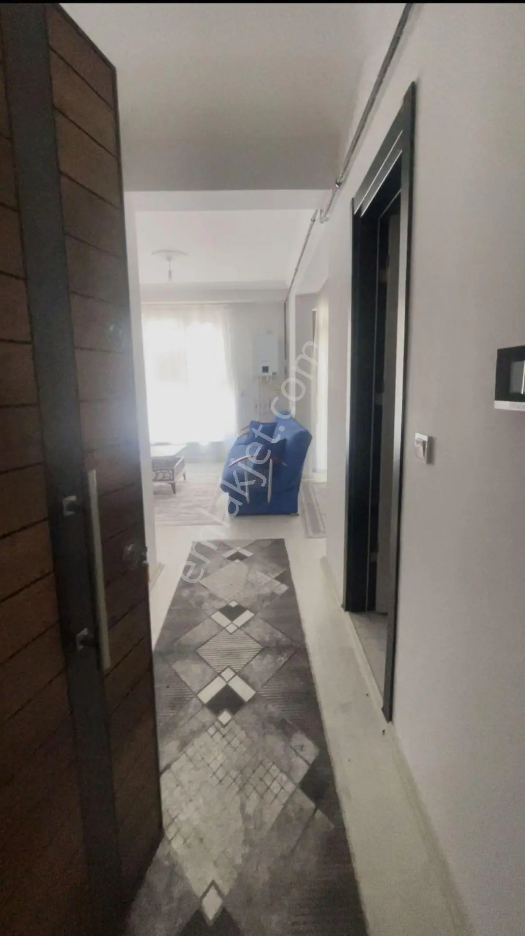 Akın Emlak'tan 1+1 Eşyalı Kiralık Daire - Görsel 3