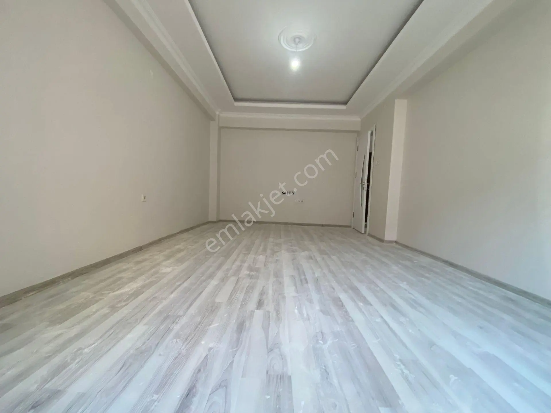 Avrupa Emlak Tan Memura,menderes Mh 120m² 3+1 3.kat,7 Yıllık,asansör,dörtyol Ve Metroya Yakın,boyalı - Görsel 3