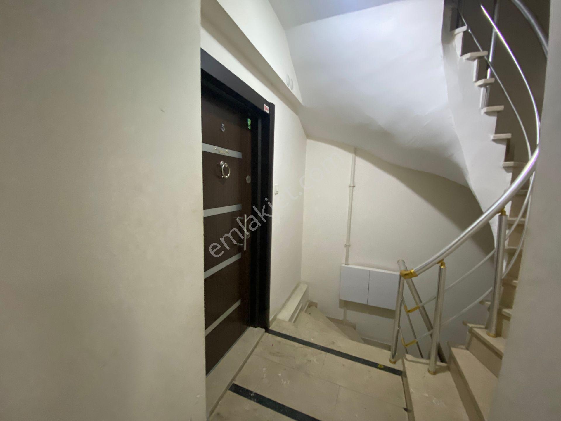 Avrupa Emlak Tan Memura,menderes Mh 120m² 3+1 3.kat,7 Yıllık,asansör,dörtyol Ve Metroya Yakın,boyalı - Görsel 21