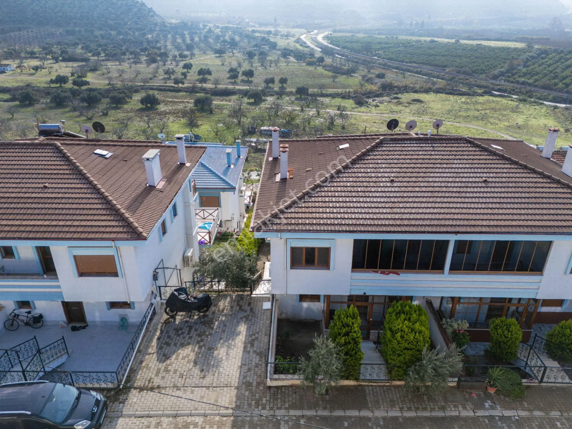 İzmir Selçuk'ta Emsali Olmayan Satılık 5+1 Tripleks Villa - Görsel 3