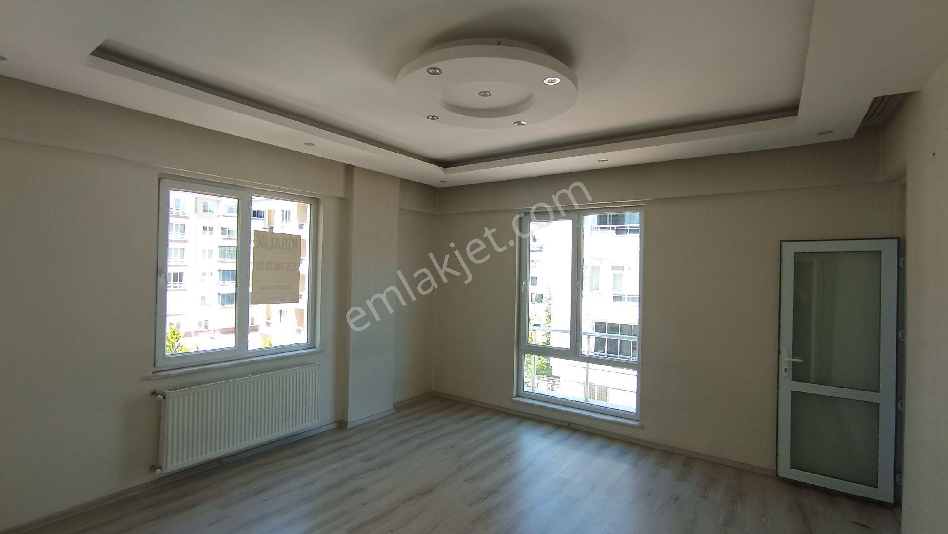 Bülbülzade Mahlesinde Temiz 2+1 Göbek Kat Daire - Görsel 18