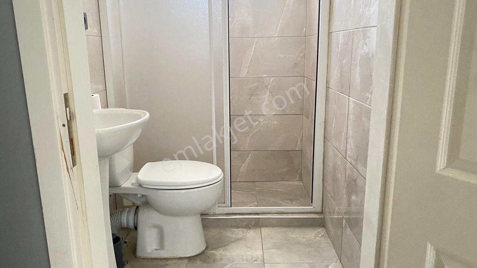 Remax Hür'den Üniversite Caddesinde Her Şey Dahil Eşyalı Daire - Görsel 3