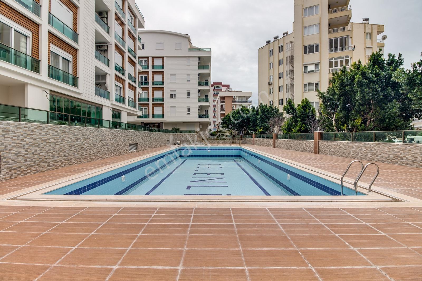 Konyaaltı Sarısuda Site İçinde Eşyalı Kiralık Dairefavorilerime - Görsel 25