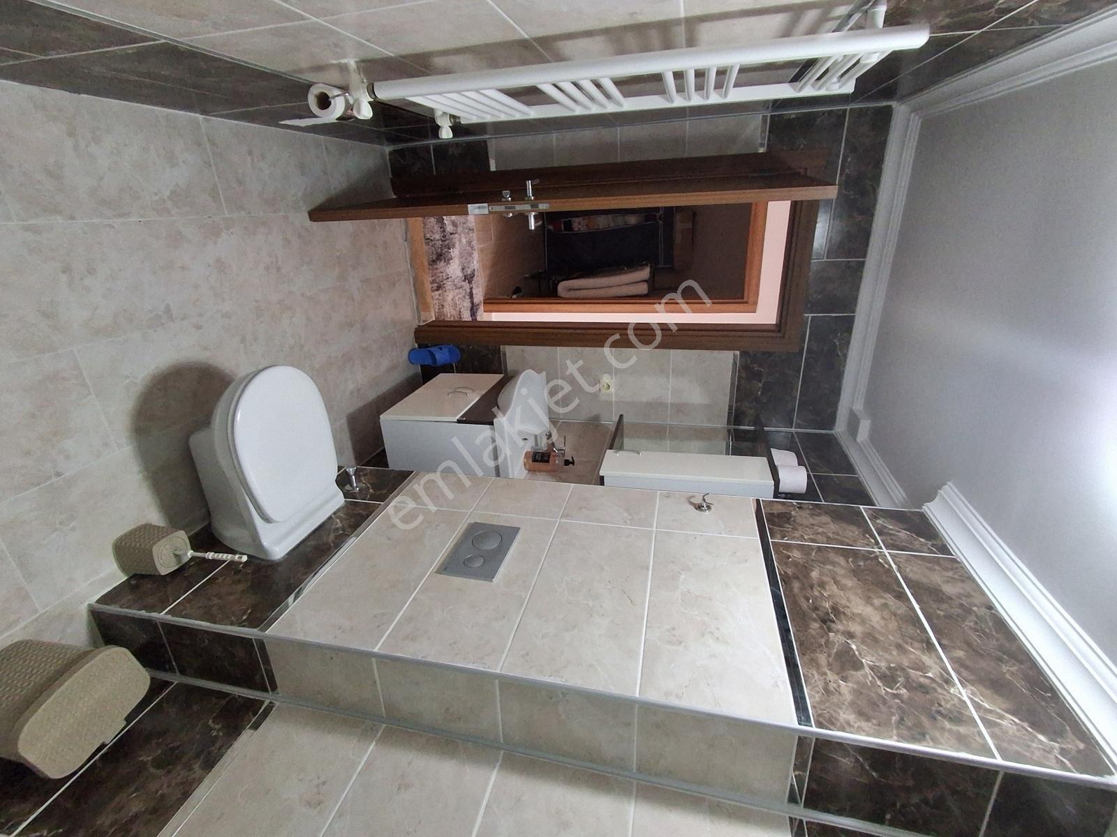 Karasuda Havuz Cepheli Satılık Eşyalı Dubleks Daire - Görsel 18