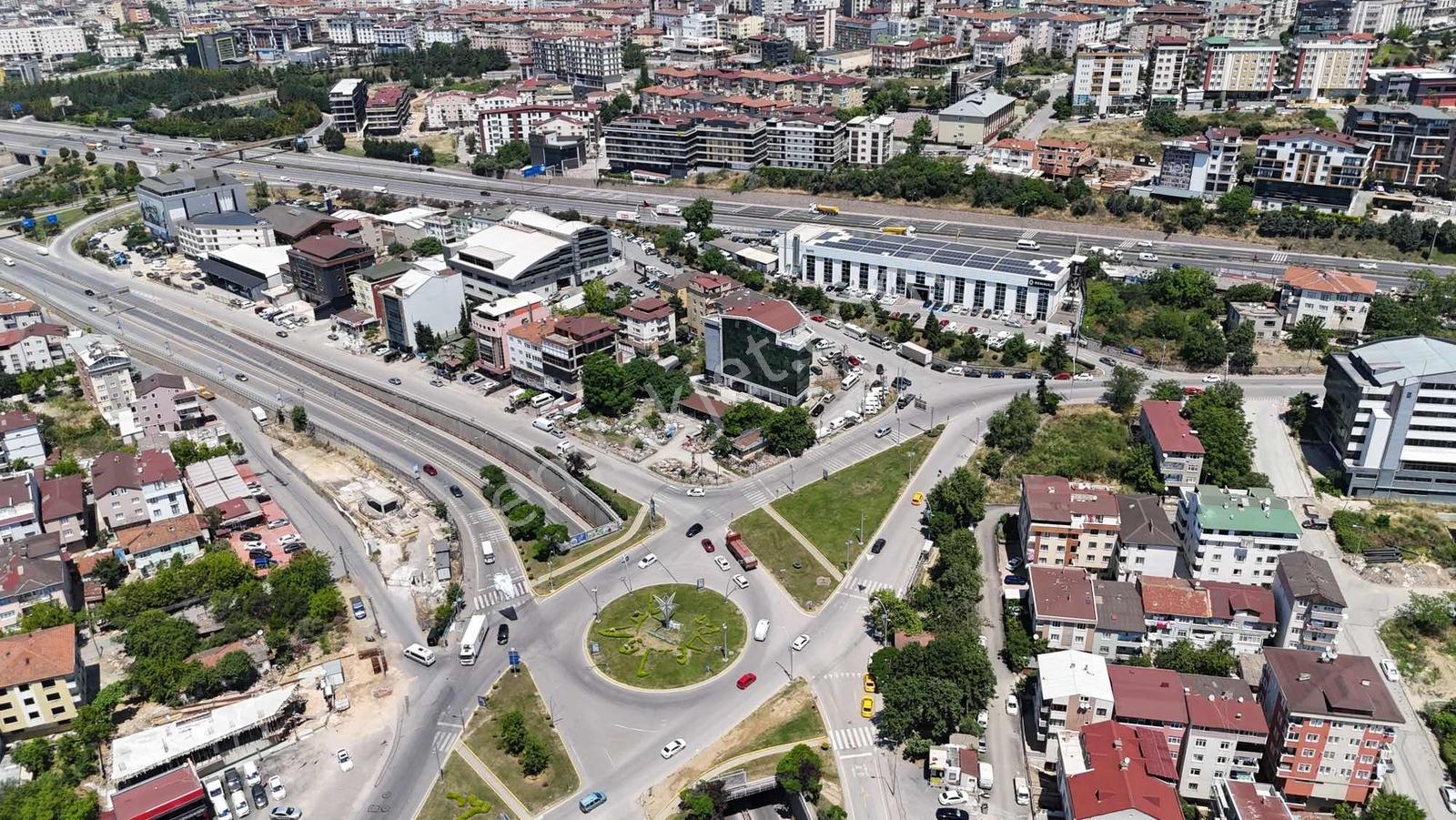 İstasyon Merkez'de 305 M2 Arsa Üzerinde 7 Daireli Satılık Bina - Görsel 15