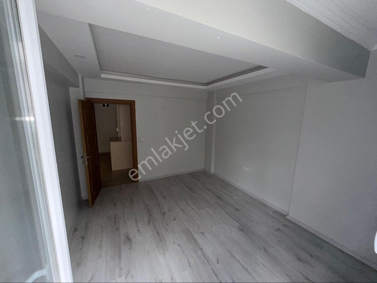 Tekirdağ Süleymanpaşa Hürriyet Mah Cam Balkonlu Ferah 2+1 Kiralık Daire - Görsel 16