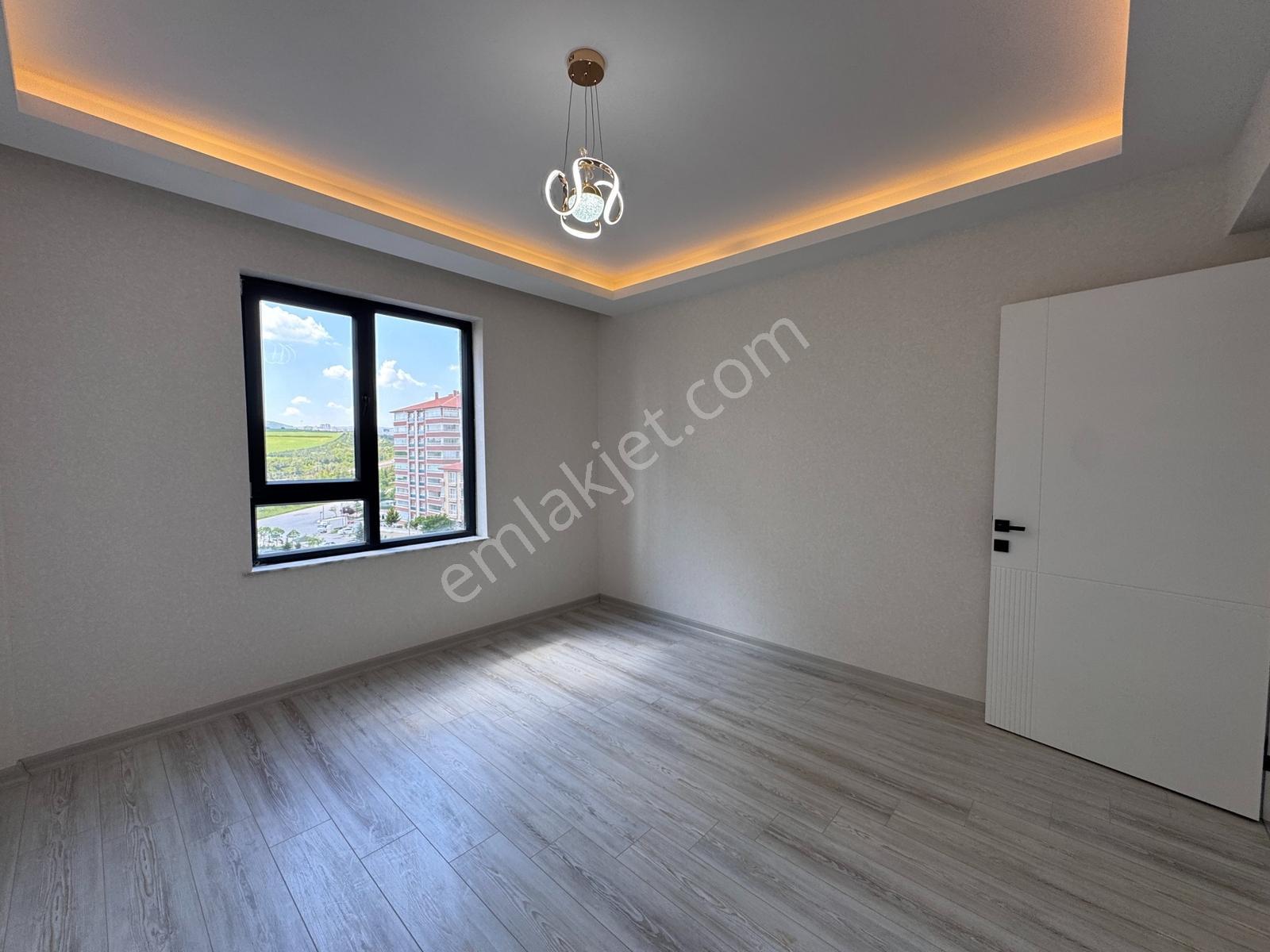 Göktaş'tan█ Sıfır Site İçinde Teras Balkonlu 2+1 Ultra Lüx Daire - Görsel 19