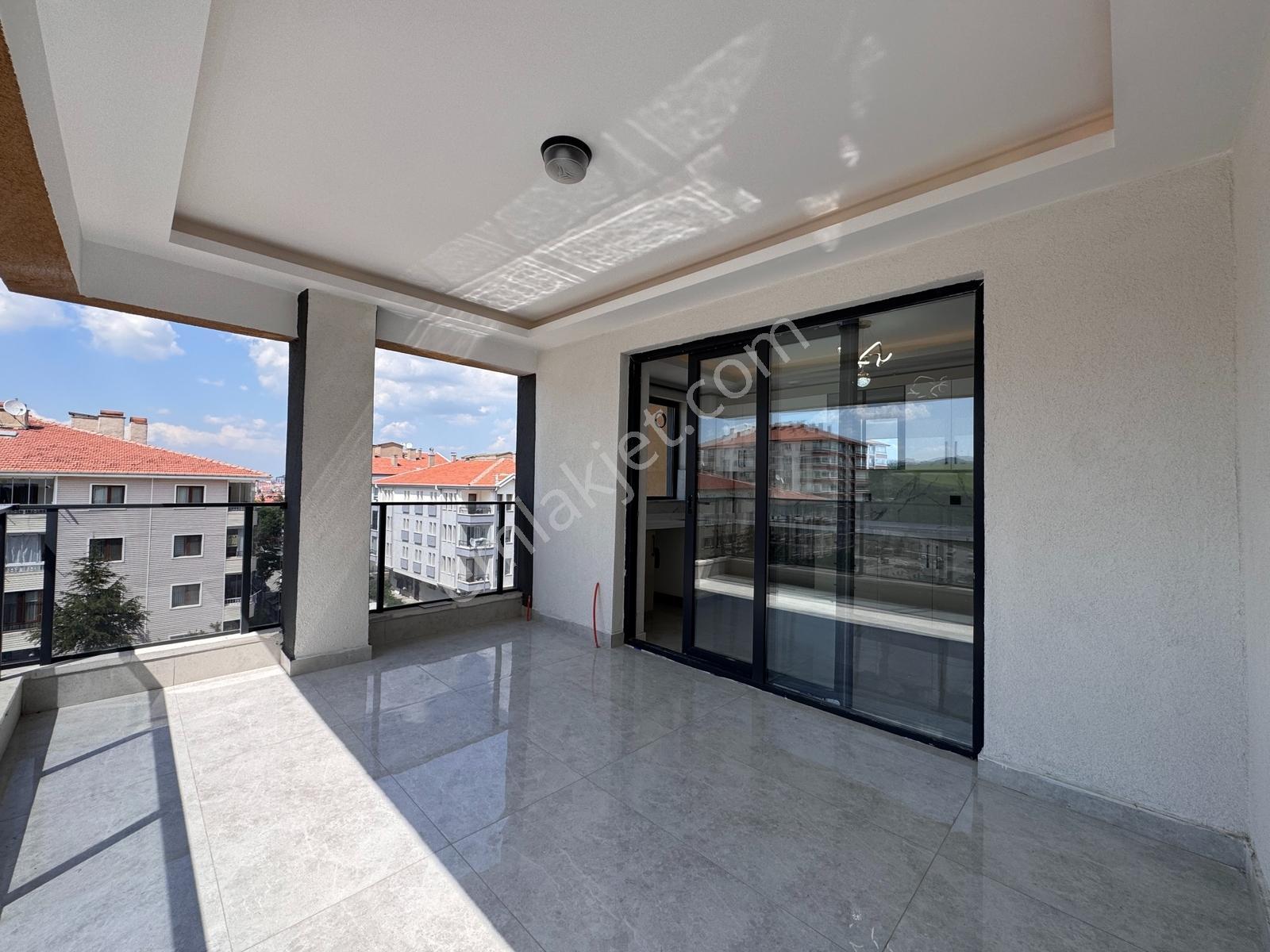 Göktaş'tan█ Sıfır Site İçinde Teras Balkonlu 2+1 Ultra Lüx Daire - Görsel 30