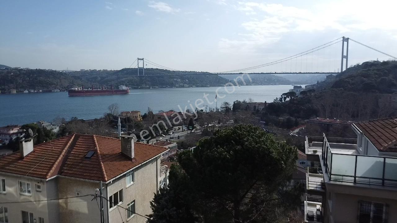Emirgan'da Boğaz Ve Köprü Manzaralı Satılık Villa