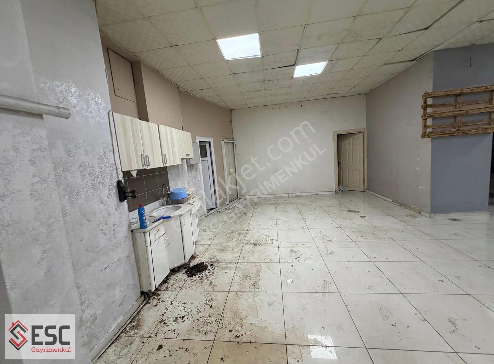 Esc'den Hastane Caddesine Yakın 200m2 Kiralık Depo Esc2126a - Görsel 6