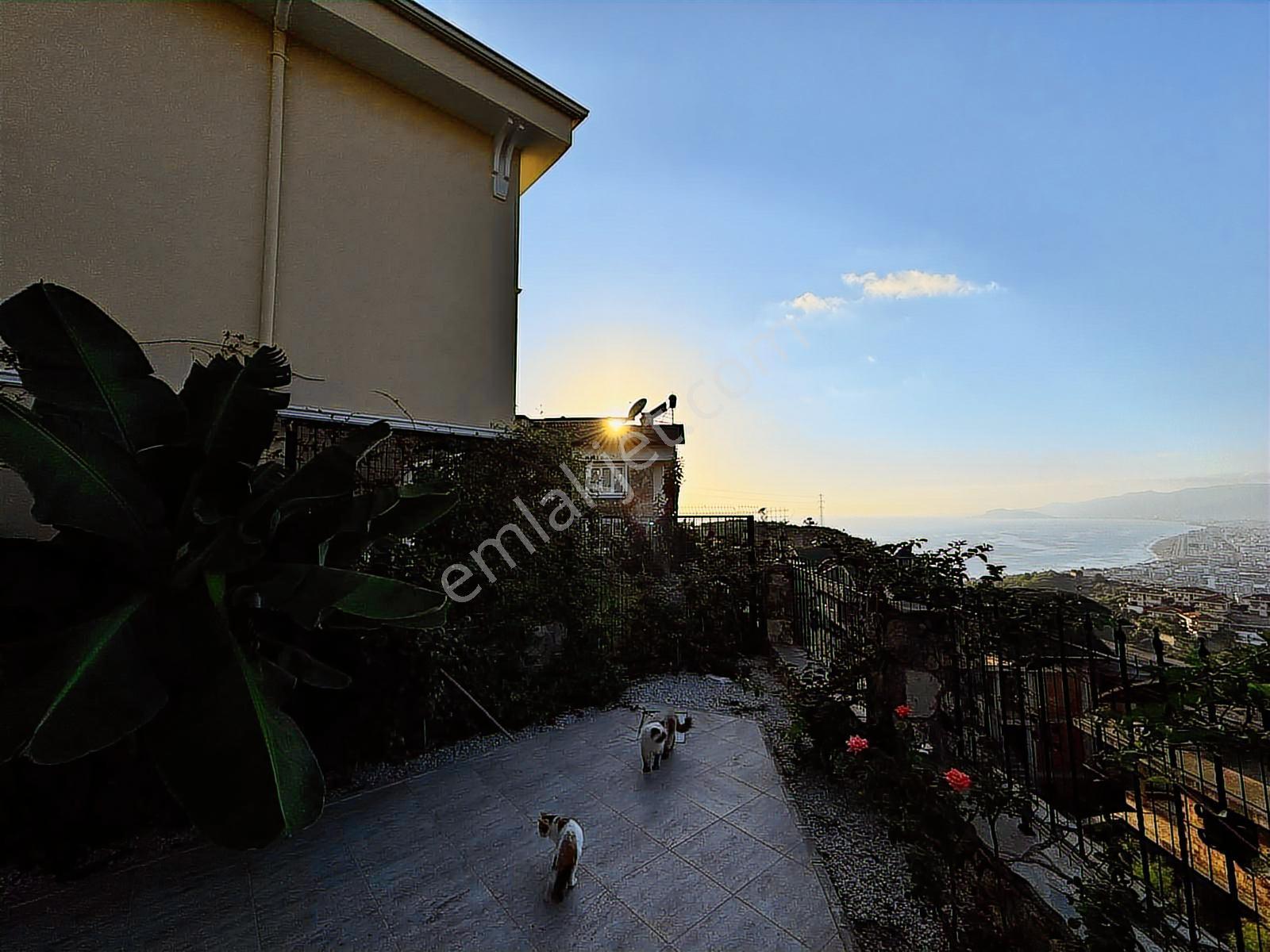 Kargıcakta Panoramik Deniz Manzaralı, Özel Bahçeli 3+1 Villa - Görsel 7