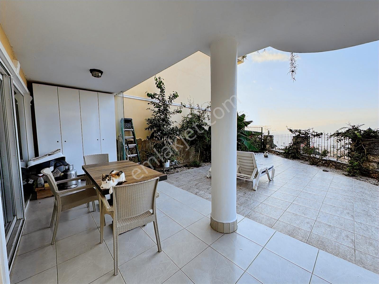 Kargıcakta Panoramik Deniz Manzaralı, Özel Bahçeli 3+1 Villa - Görsel 20