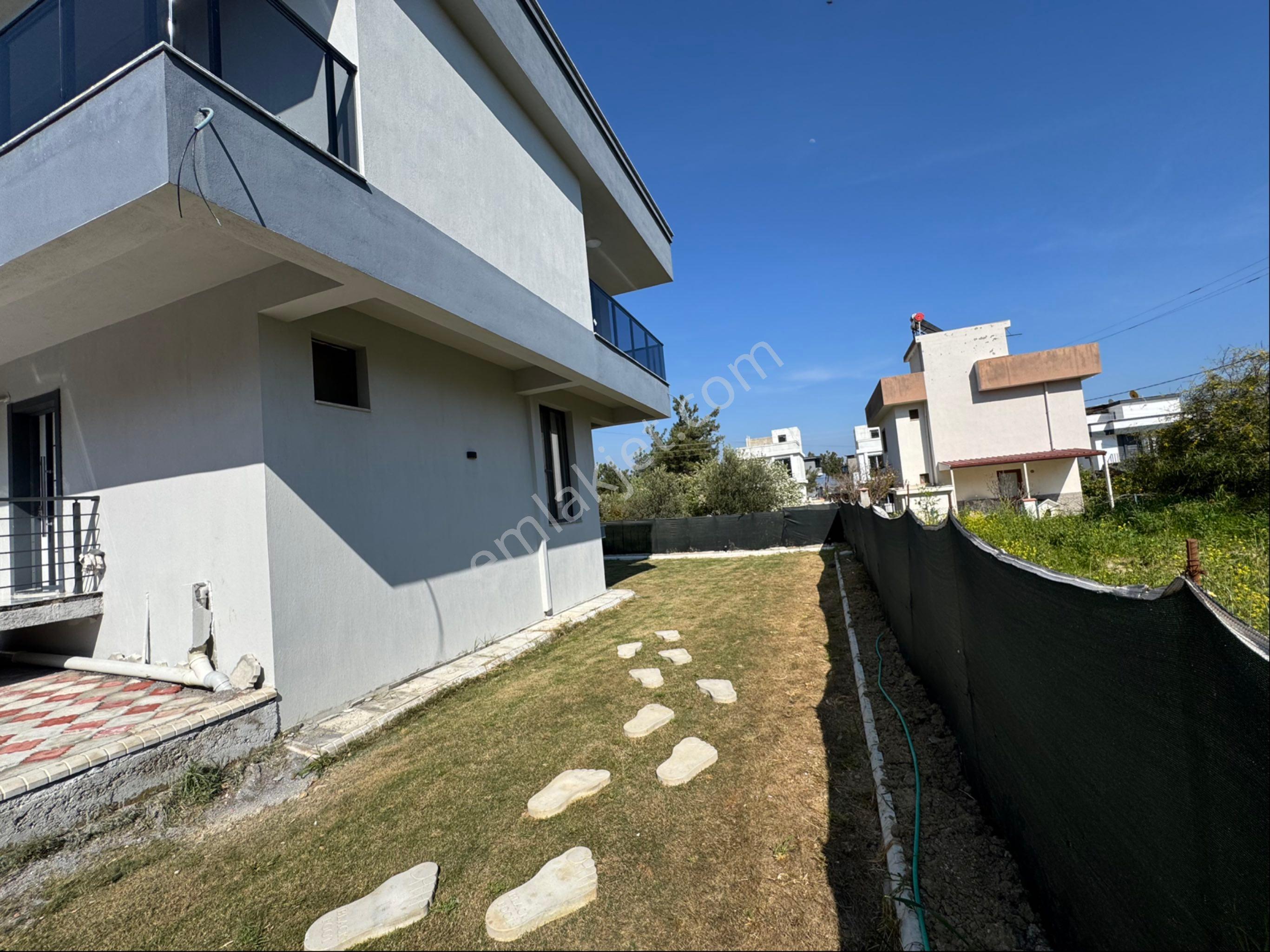 İzmir Seferihisar Doğanbey De Satılık Bahçeli 4+1 Yazlık Villa - Görsel 31