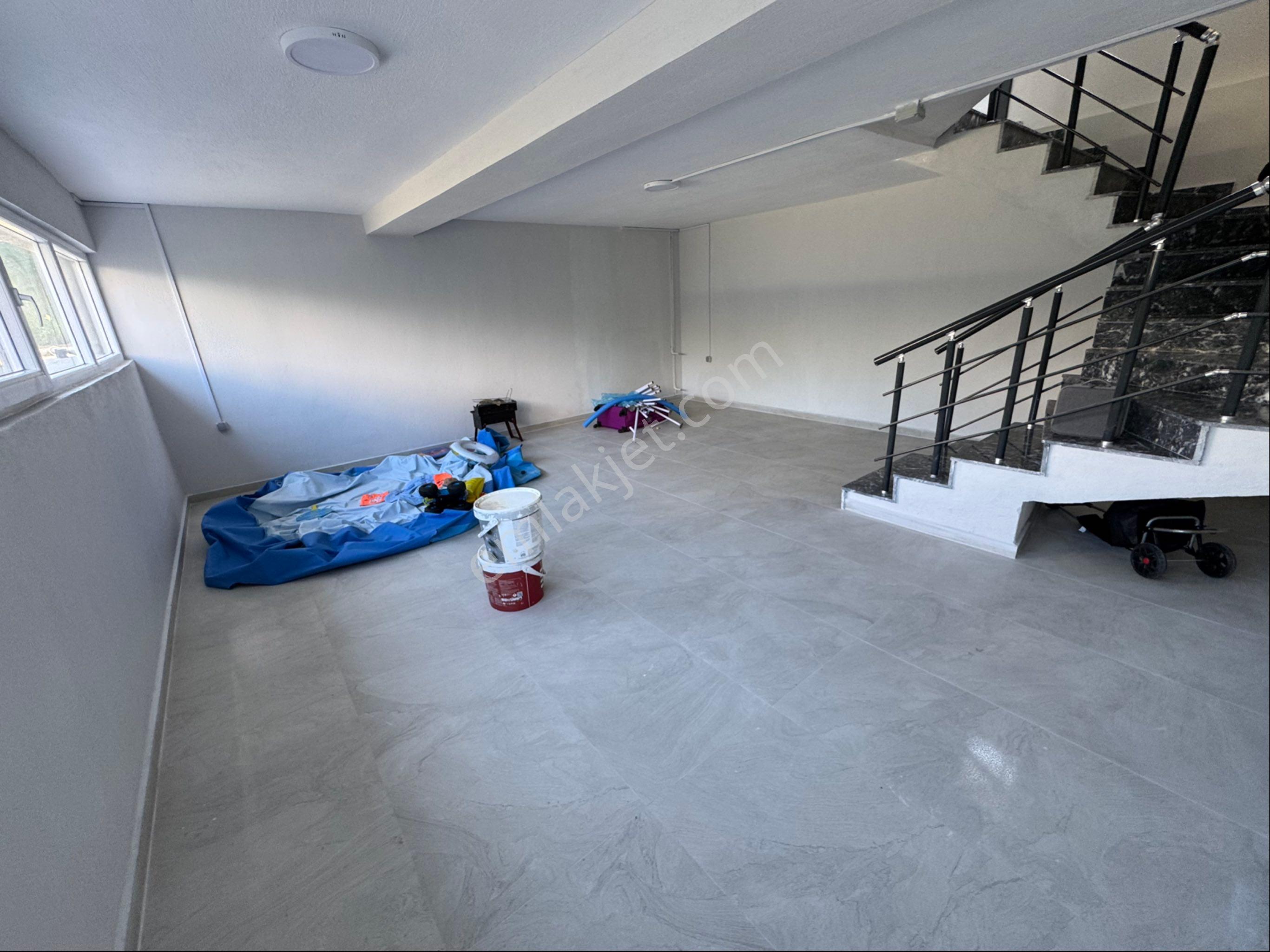 İzmir Seferihisar Doğanbey De Satılık Bahçeli 4+1 Yazlık Villa - Görsel 7