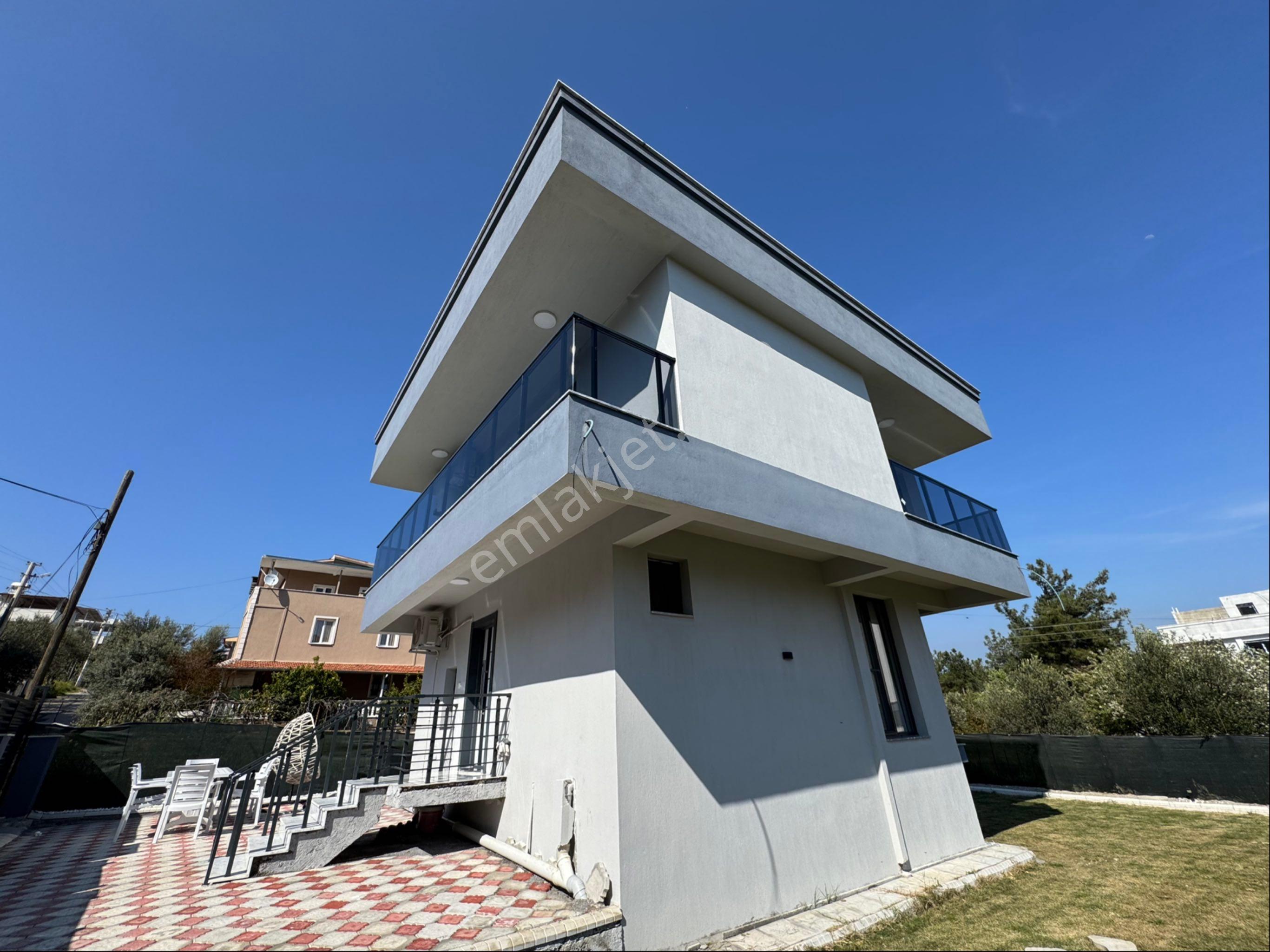 İzmir Seferihisar Doğanbey De Satılık Bahçeli 4+1 Yazlık Villa - Görsel 15