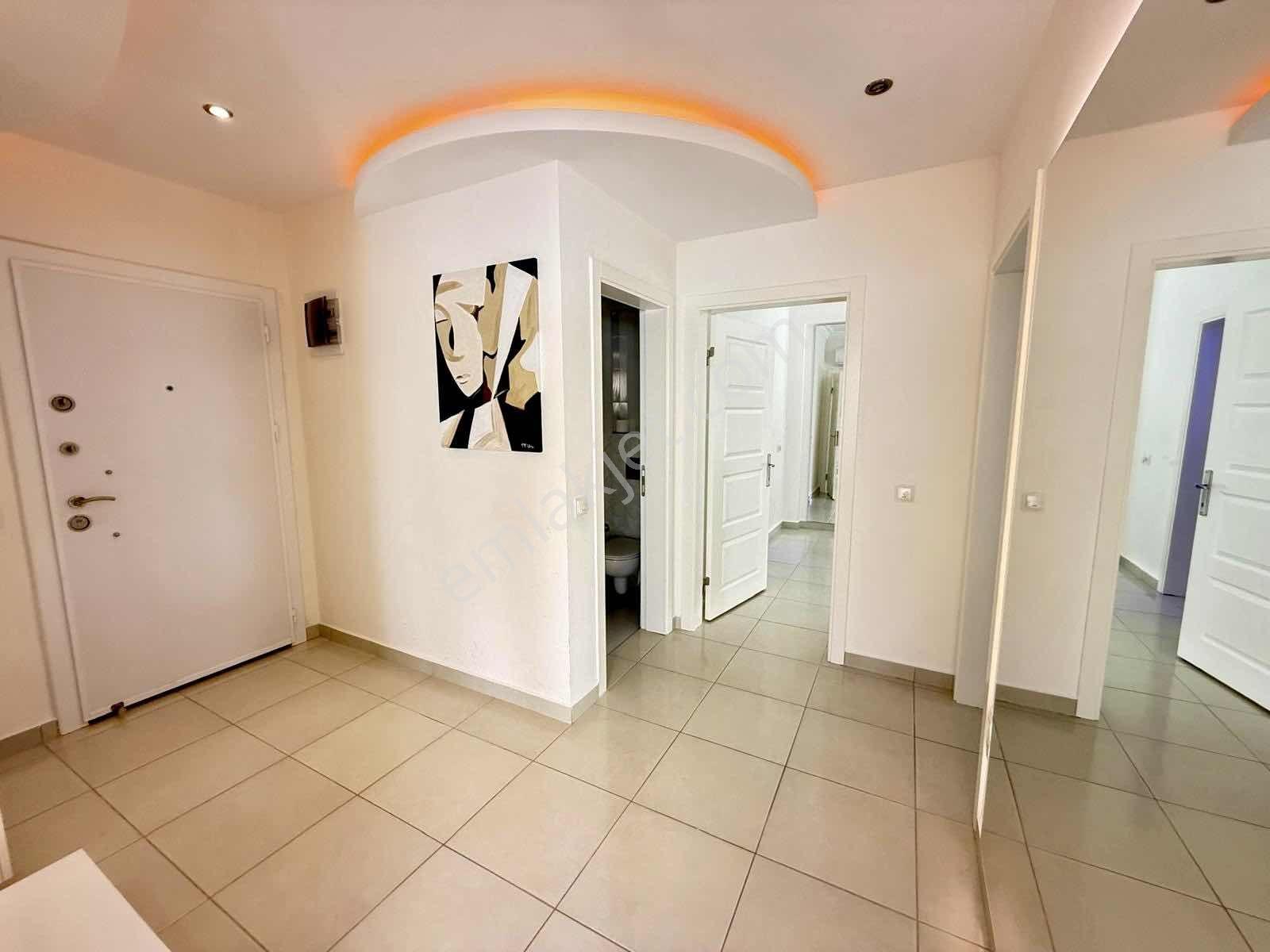 Mahmutlar Yekta Towers'ta 10. Kat Eşyalı 2+1 Köşe Daire - Görsel 28