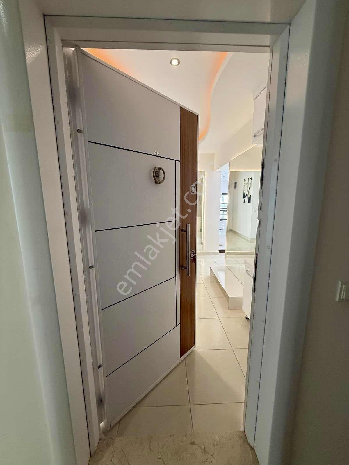 Mahmutlar Yekta Towers'ta 10. Kat Eşyalı 2+1 Köşe Daire - Görsel 34