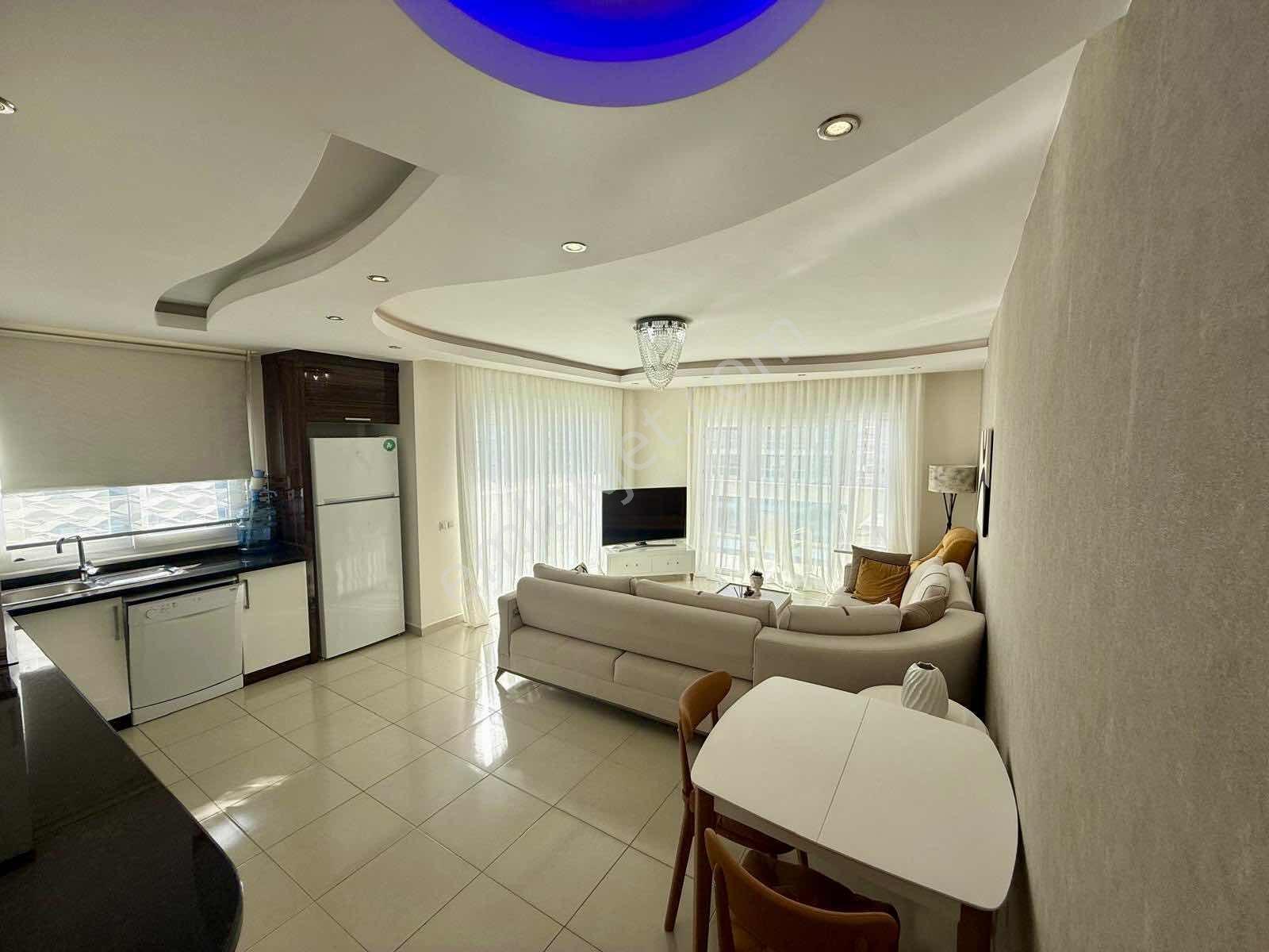 Mahmutlar Yekta Towers'ta 10. Kat Eşyalı 2+1 Köşe Daire - Görsel 17