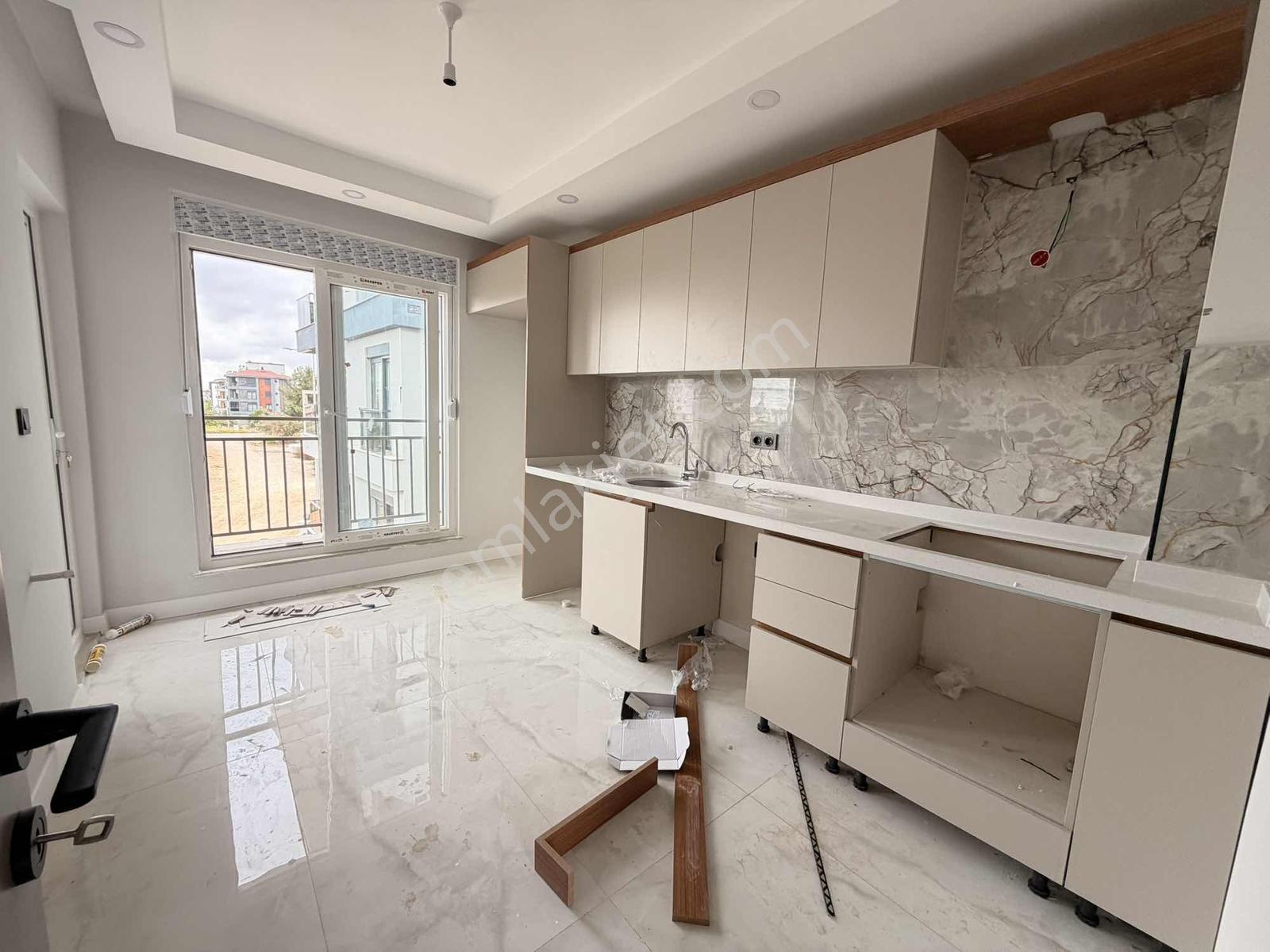 3+1 /tramvaya Yakın /güney Doğu /2. Kat - Görsel 3