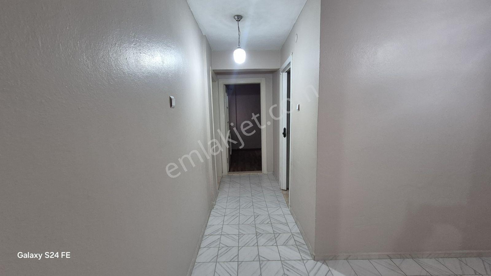 Serdivanın Kalbinde Bahçelievlerde 2+1 Kiralık - Görsel 22