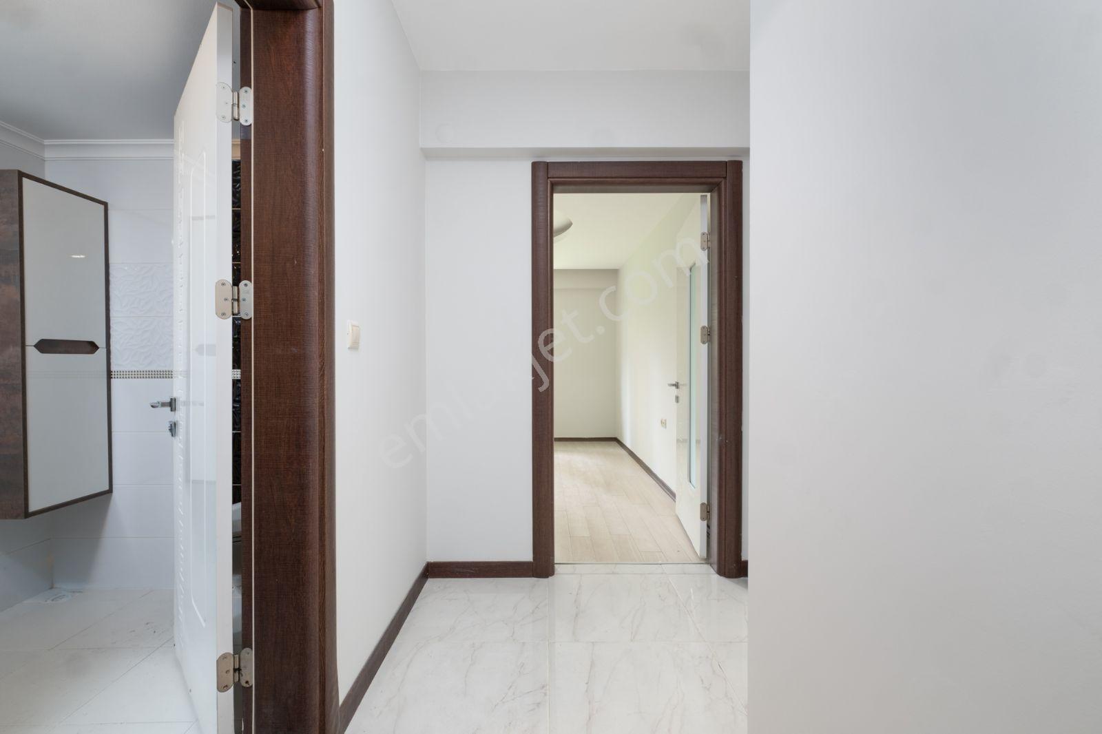 Remax Advantageden 23 Nisanda Site İçi Fırsat Daire - Görsel 9