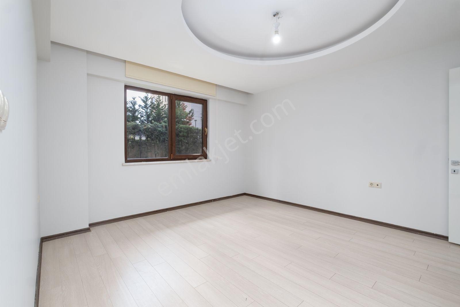 Remax Advantageden 23 Nisanda Site İçi Fırsat Daire - Görsel 11