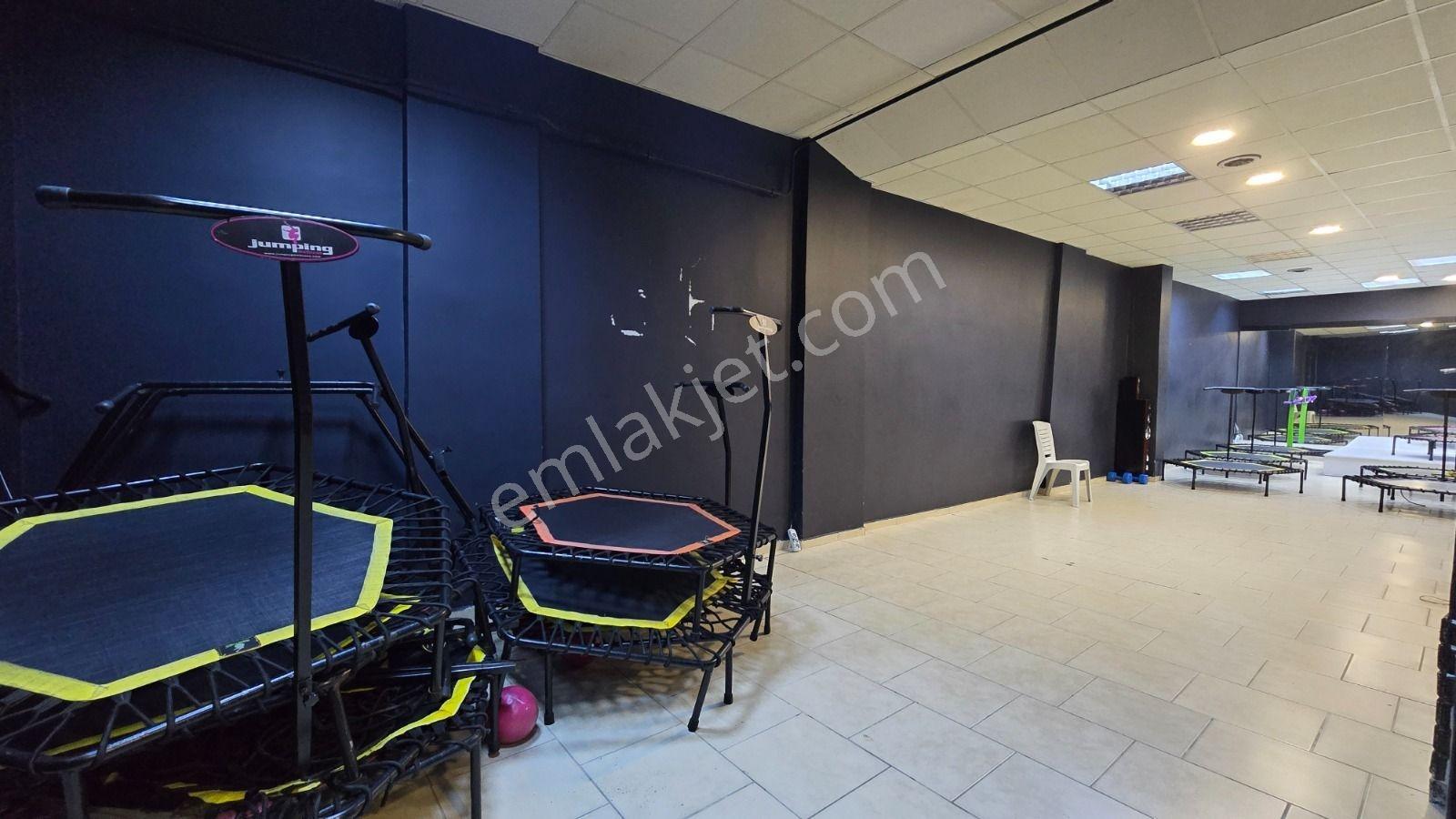 Çarşı Merkezde Ana Caddenin Hemen Arkası 130m2 Dükkan - Görsel 9