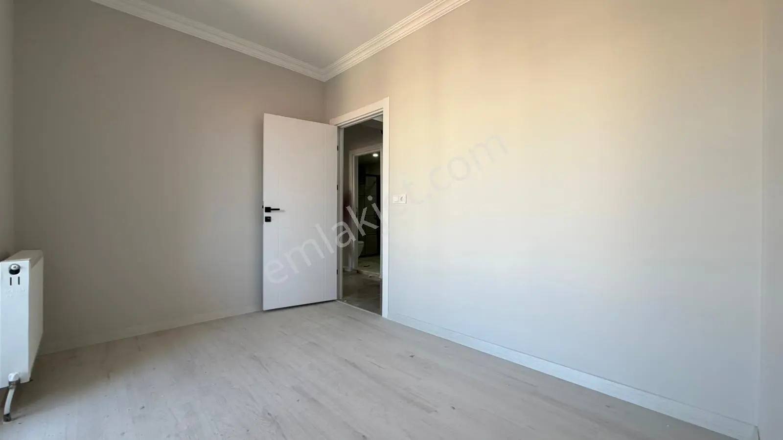 Çiftlikönü Mah Kapalı Mutfak Pazara Yakın 2+1 Satılık Daire - Görsel 32