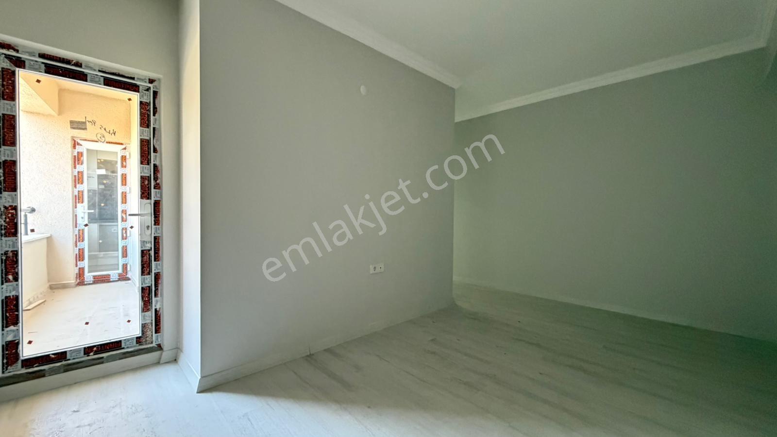 Çiftlikönü Mah Kapalı Mutfak Pazara Yakın 2+1 Satılık Daire - Görsel 11