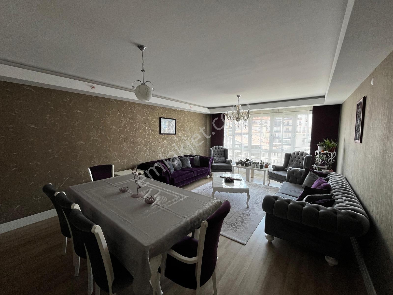 Vadikent Sitesinde Peyzaj Manzaralı 4+1 Lüks Satılık Daire - Görsel 3