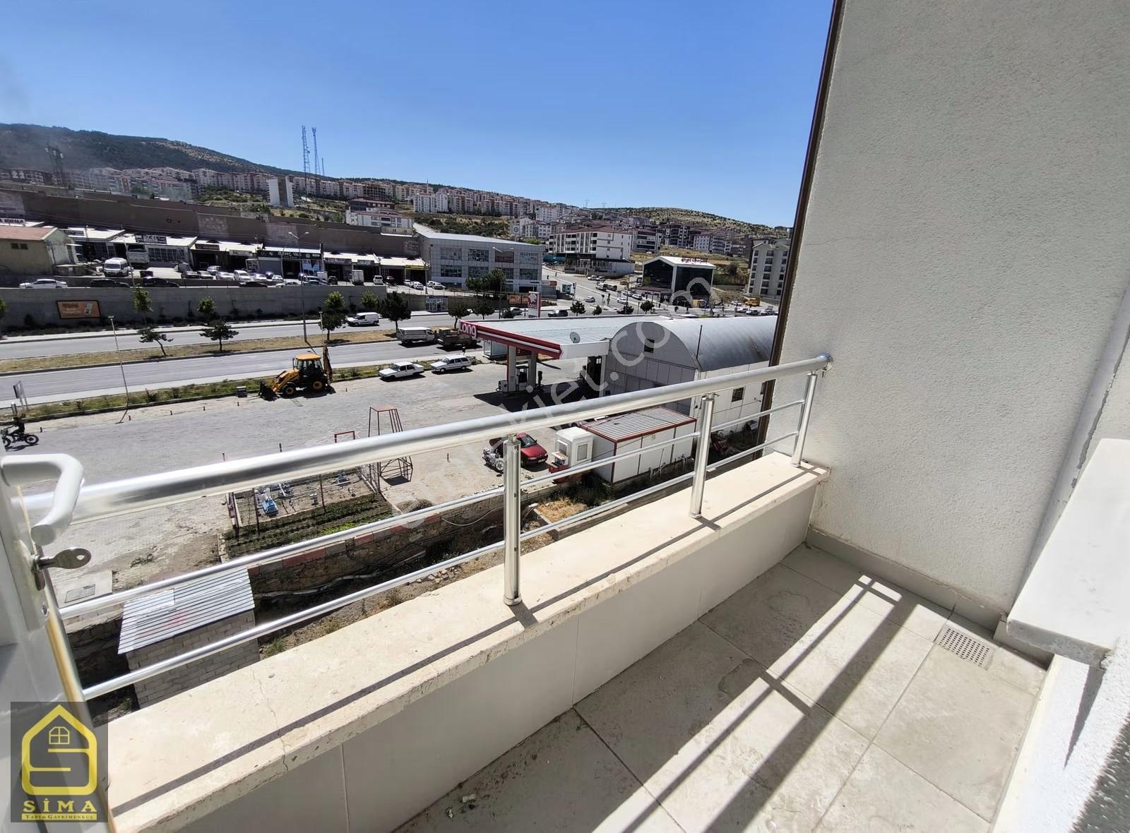 Sima Emlaktan Üniversite Yolunda Satılık Lüx 2+1 Eşyalı Daire - Görsel 4
