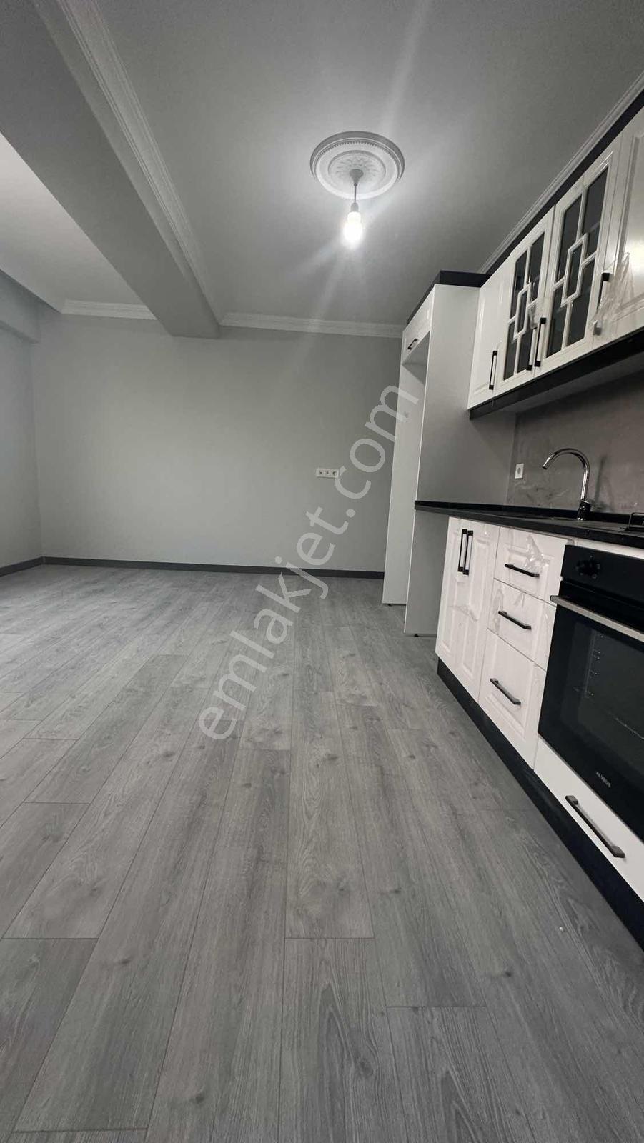 Çorlu Havuzlar Mahallesi'nde Oturuma Hazır 1+1 Kiralık Daire - Görsel 5