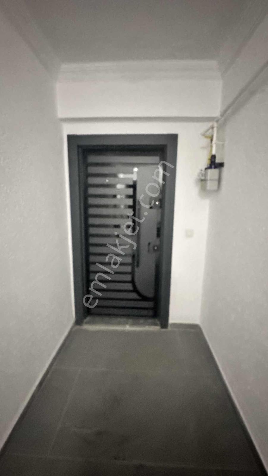 Çorlu Havuzlar Mahallesi'nde Oturuma Hazır 1+1 Kiralık Daire - Görsel 3
