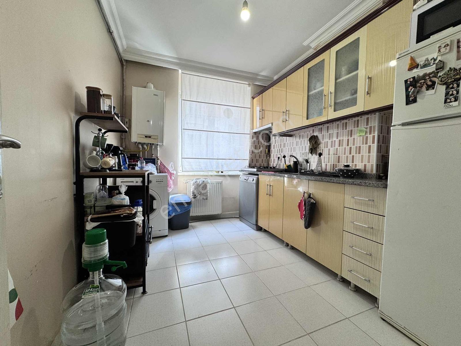 Çekmeköy Hamidiye 2+1 İskanlı Ara Kat Limitsiz Kredili Daire - Görsel 13